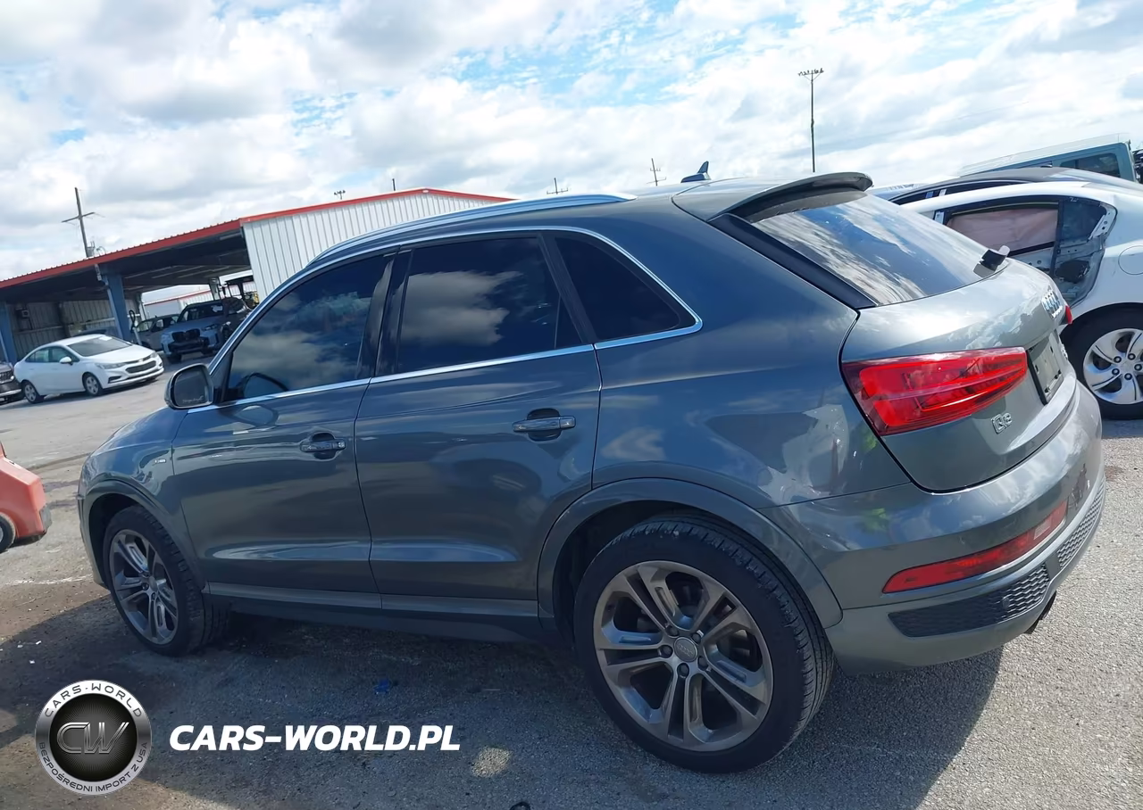 2016 Audi Q3 2.0T Premium Plus VIN:WA1GFCFS8GR019449 - 14