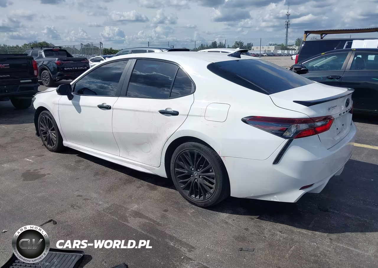 2022 Toyota Camry Se Nightshade Edition VIN:4T1T11AK8NU033193 - 3