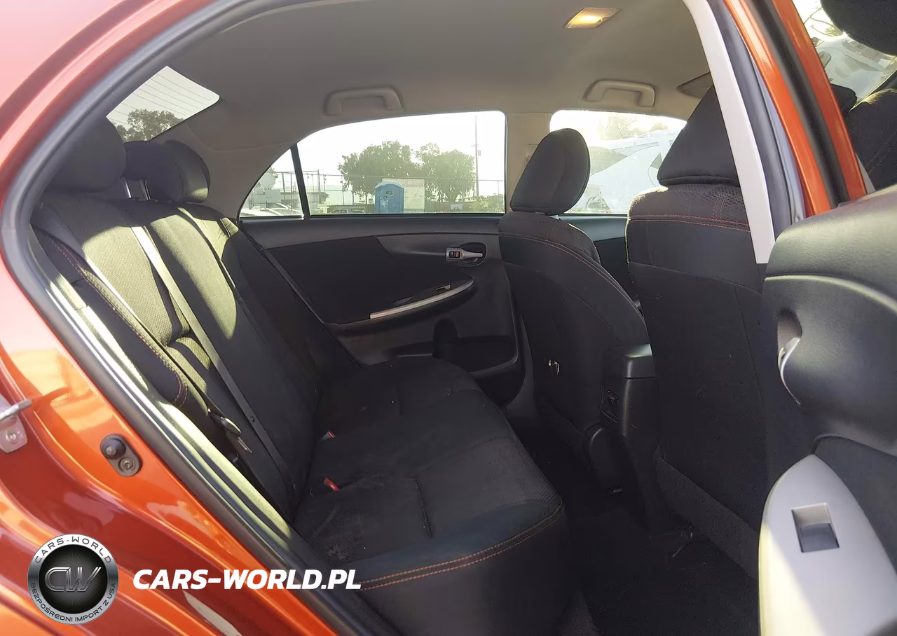 2013 Toyota Corolla S Special Edition VIN:2T1BU4EE8DC089370 - 8