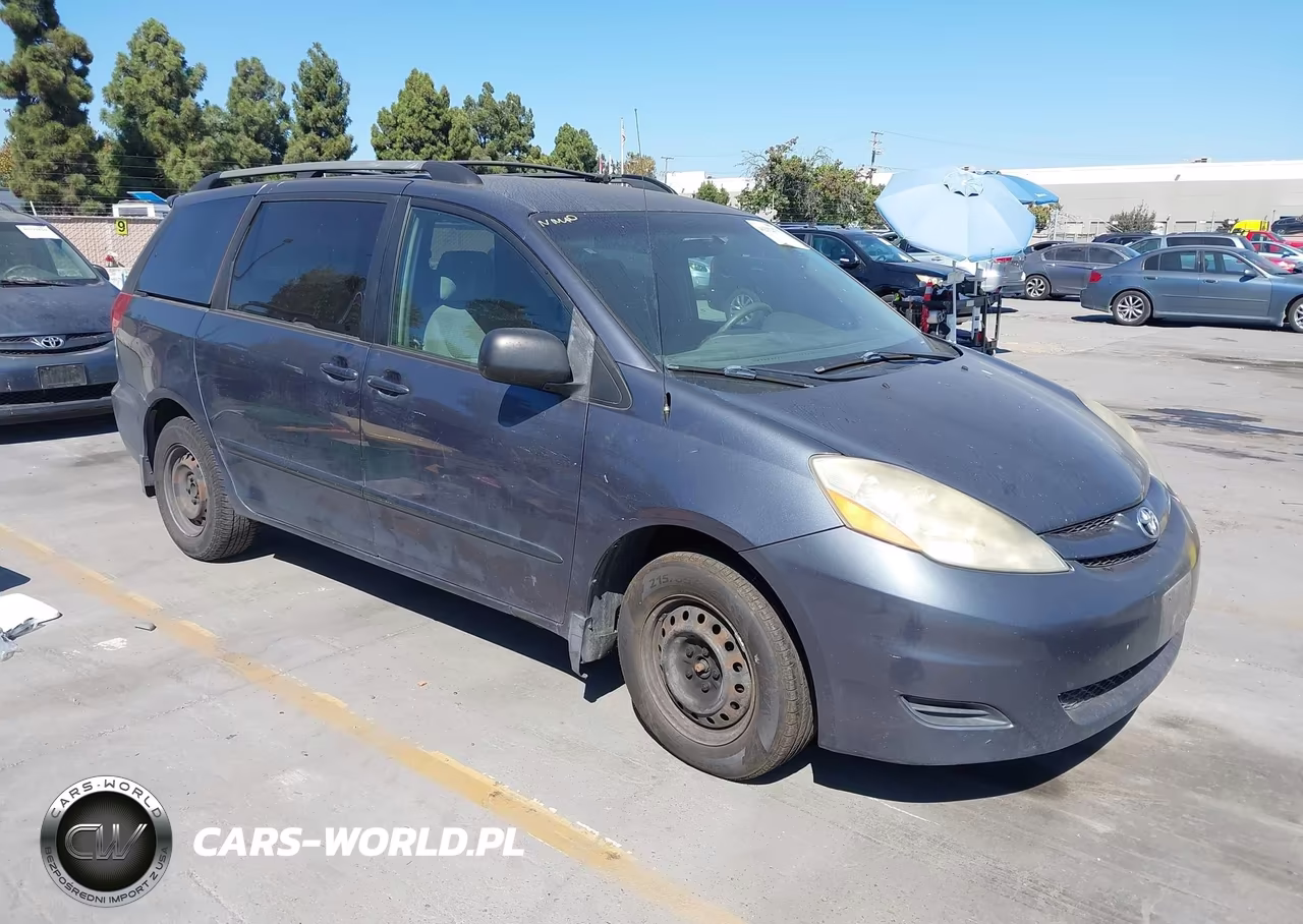 2006 Toyota Sienna Le