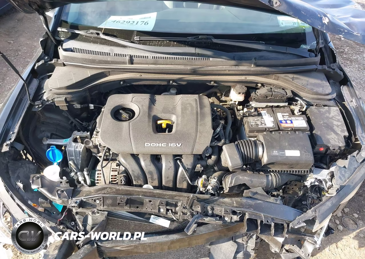 2018 Hyundai Elantra Sel VIN:5NPD84LF5JH299717 - 10