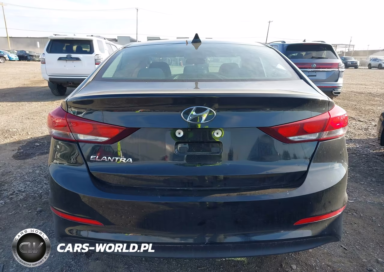 2018 Hyundai Elantra Sel VIN:5NPD84LF5JH299717 - 16