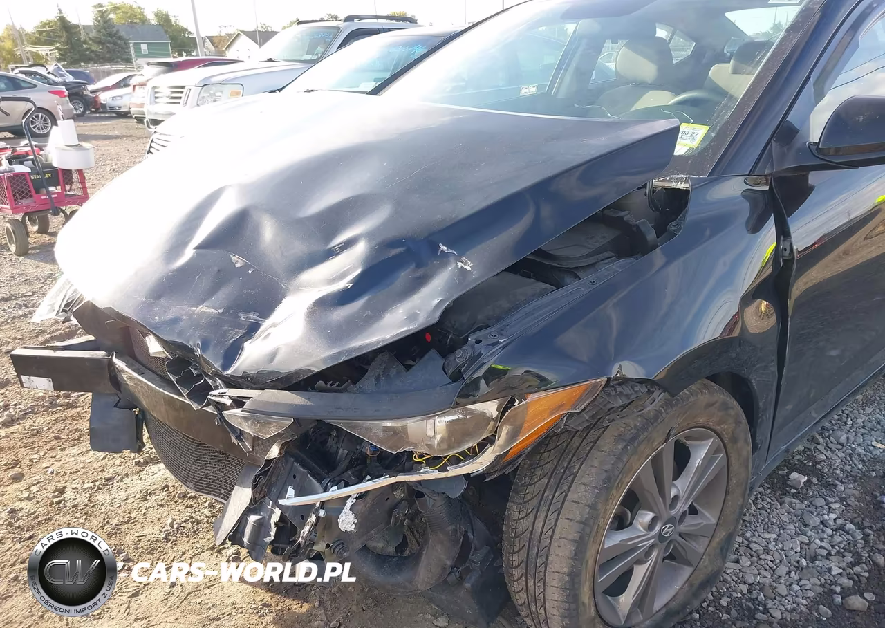 2018 Hyundai Elantra Sel VIN:5NPD84LF5JH299717 - 6