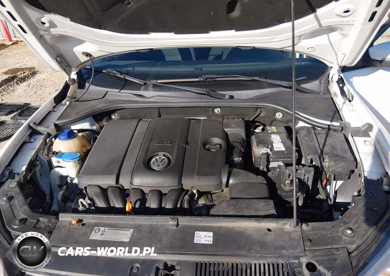 2013 Volkswagen Passat 2.5L S VIN:1VWAH7A36DC056315 - 10