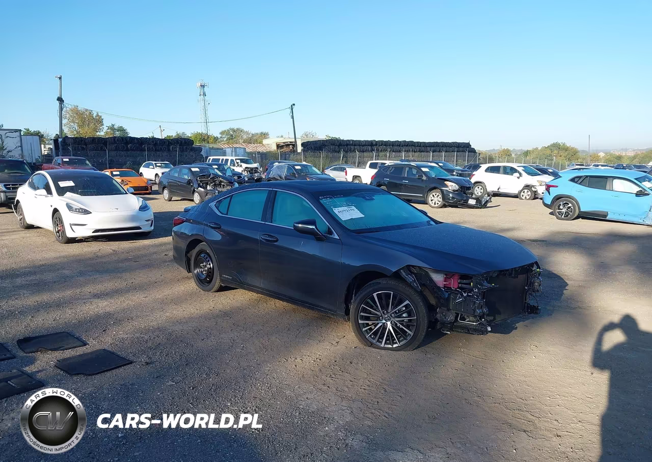 2022 Lexus Es 300H – zdjęcie 1 z 17