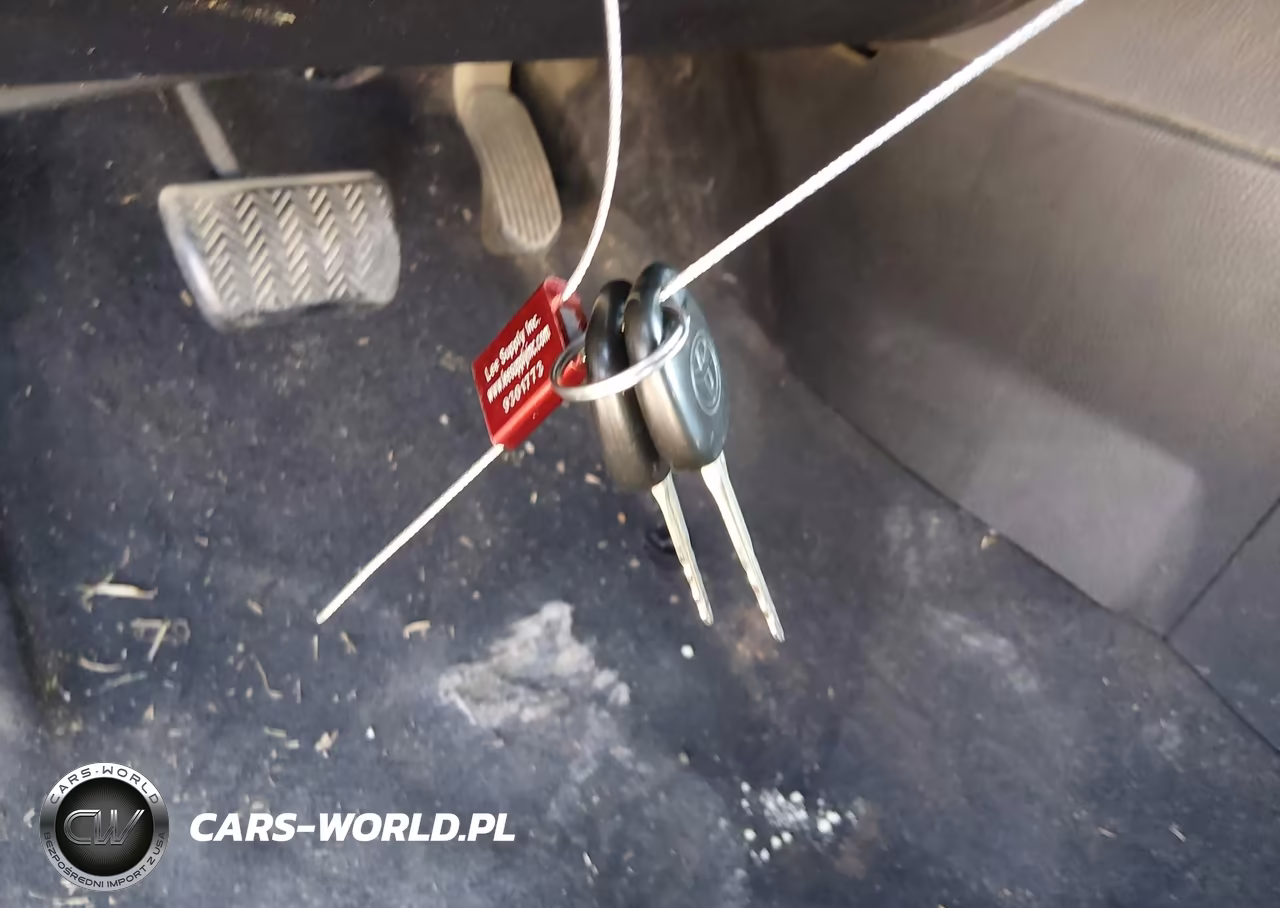 2014 Toyota Corolla L VIN:5YFBURHE5EP096805 - 11