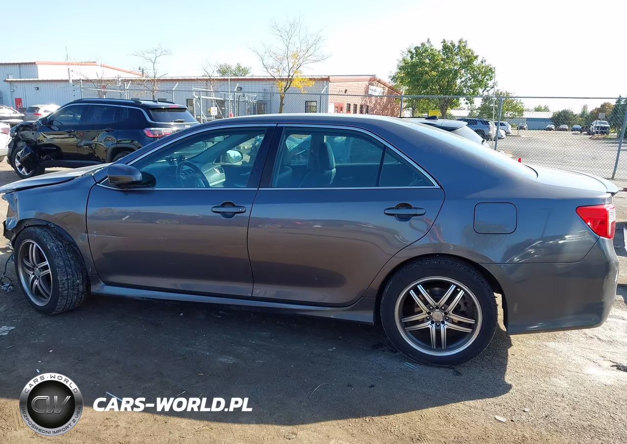 2014 Toyota Camry Se VIN:4T1BF1FK1EU819861 - 15
