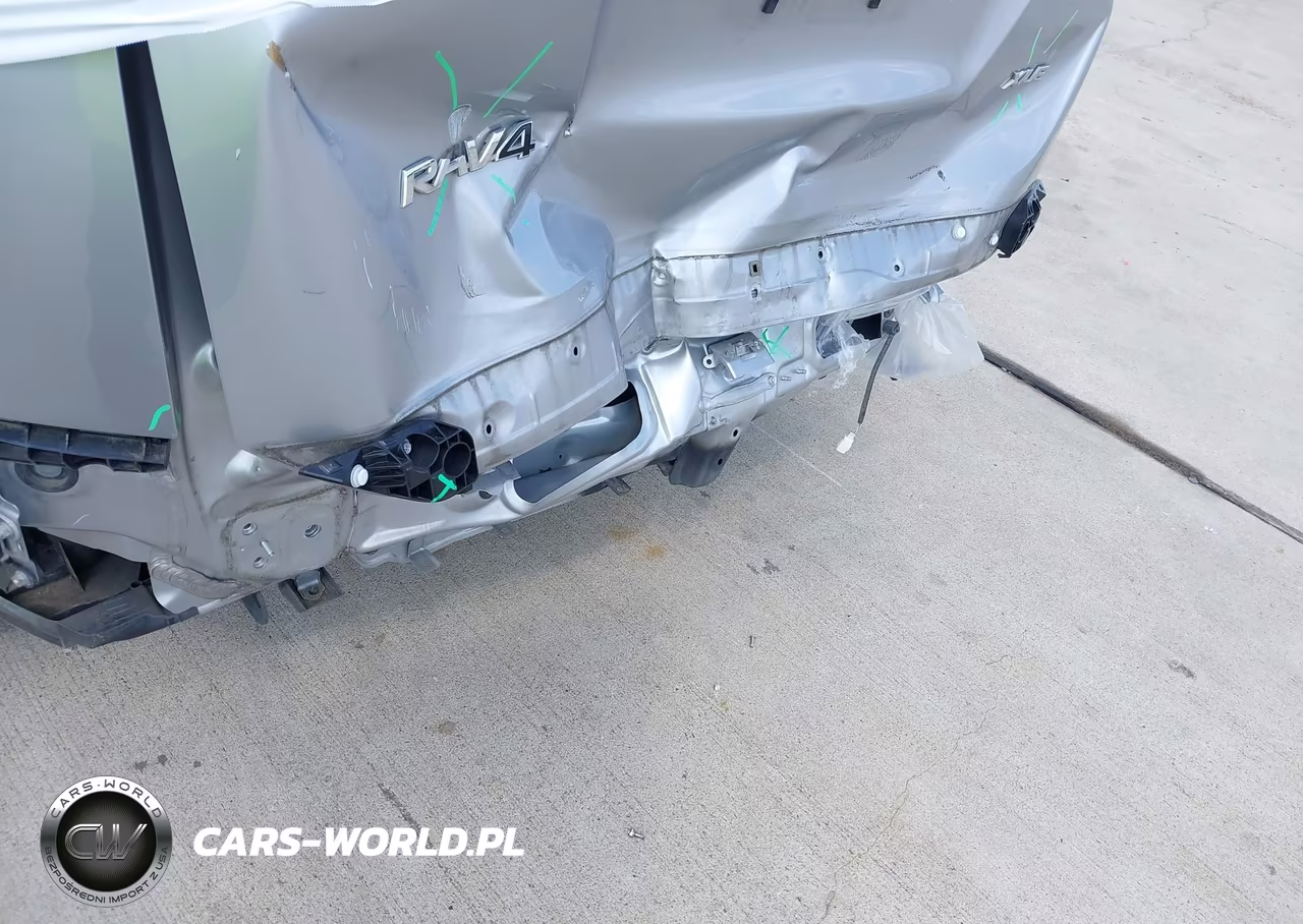 2018 Toyota Rav4 Xle VIN:JTMWFREV4JJ158306 - 6