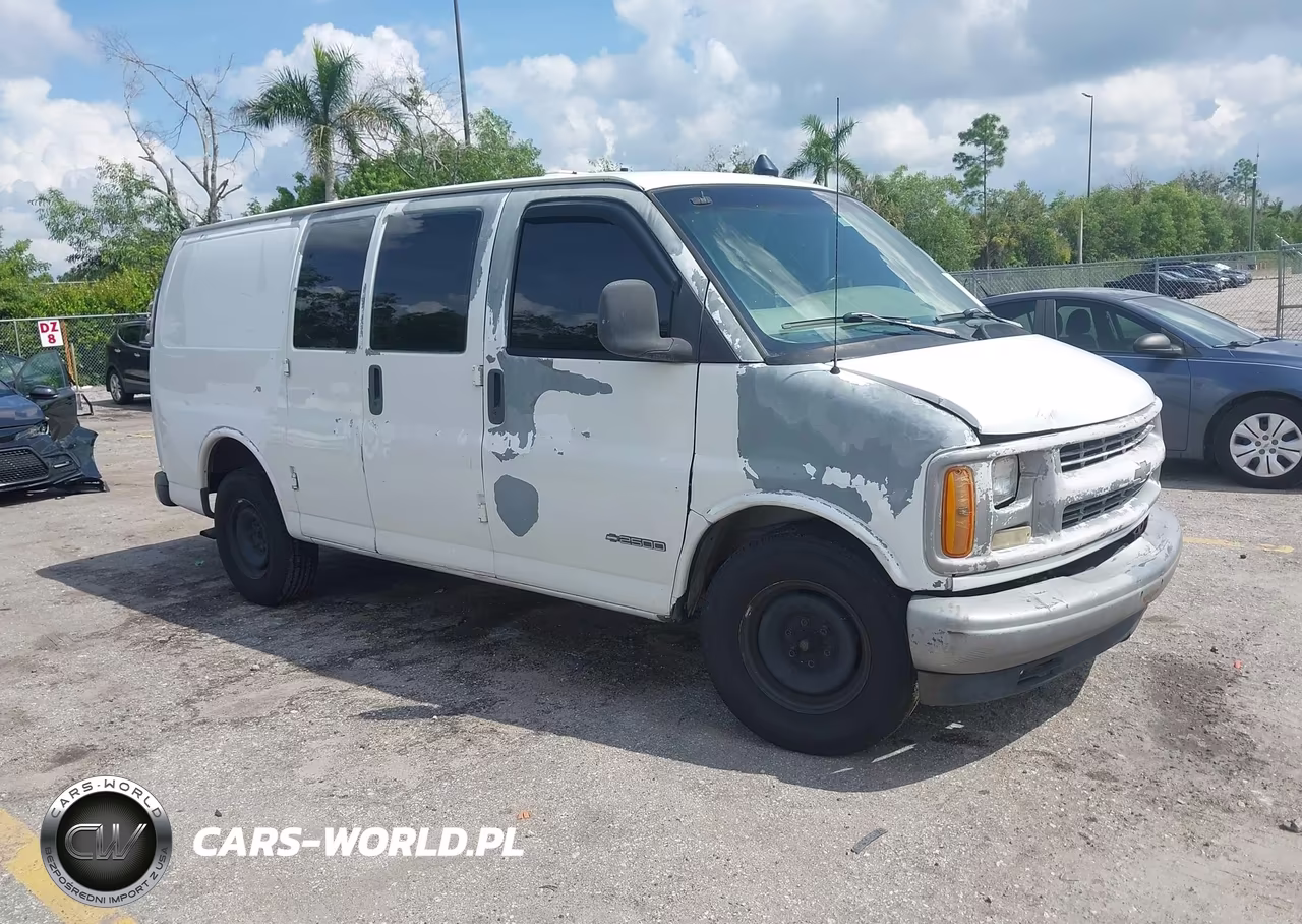 2001 Chevrolet Express