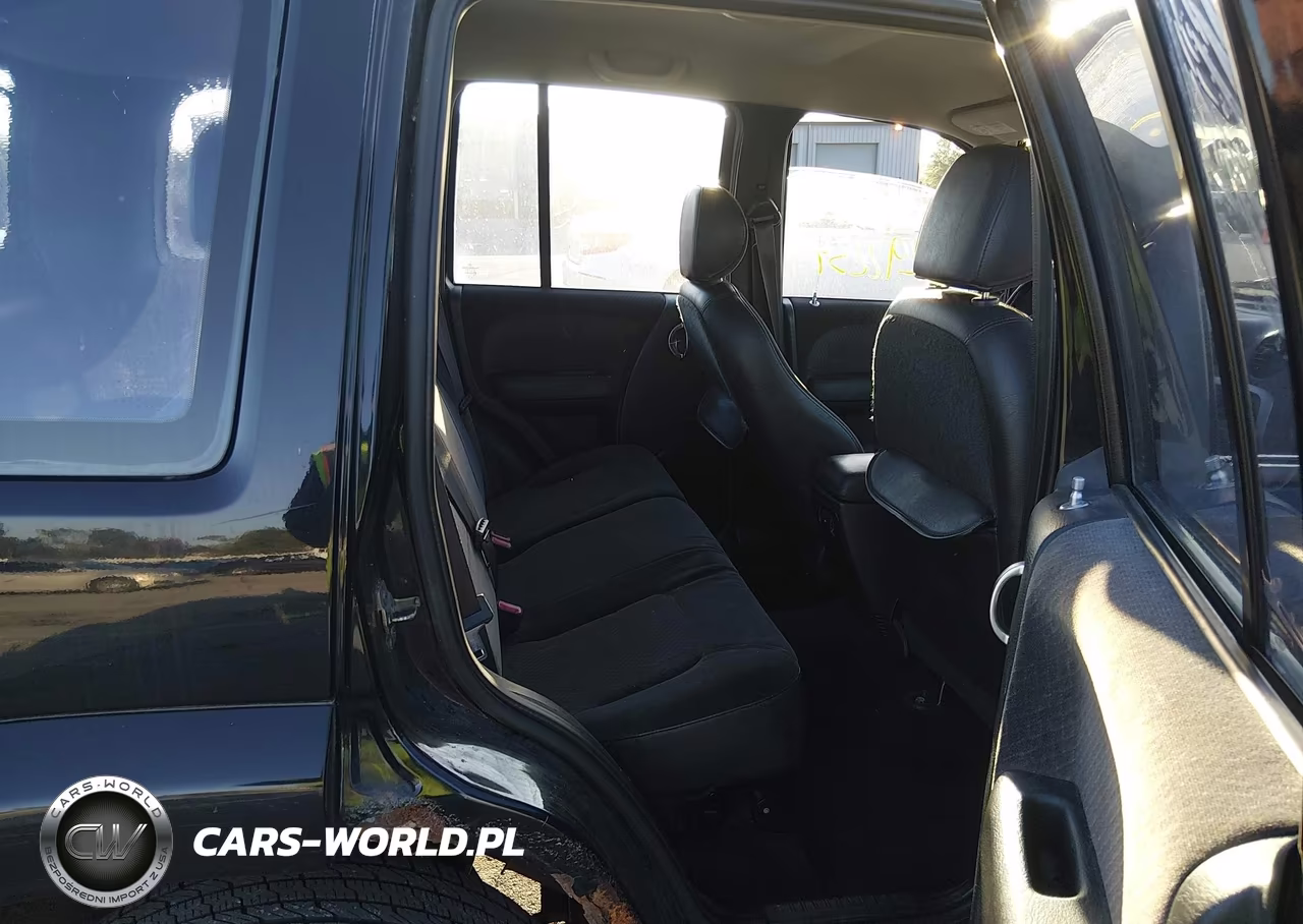 2002 Jeep Liberty Limited Edition VIN:1J4GL58K92W184566 - 8