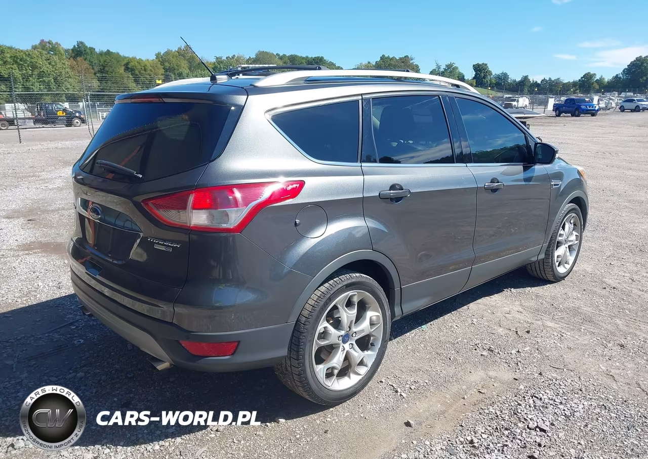 2015 Ford Escape Titanium VIN:1FMCU9J96FUC00946 - 4