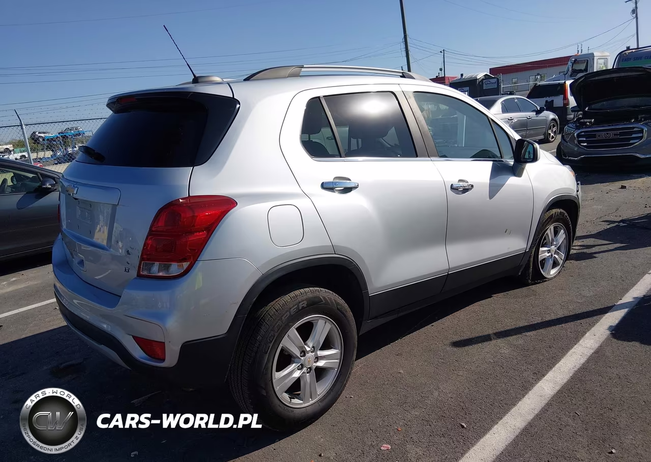 2018 Chevrolet Trax Lt VIN:KL7CJLSB8JB697382 - 4