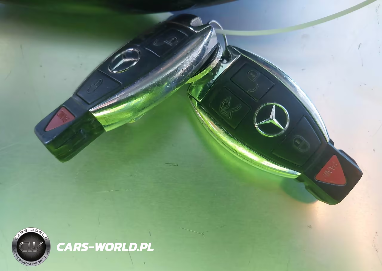 2011 Mercedes-Benz R 350 4Matic VIN:4JGCB6FE0BA115526 - 11