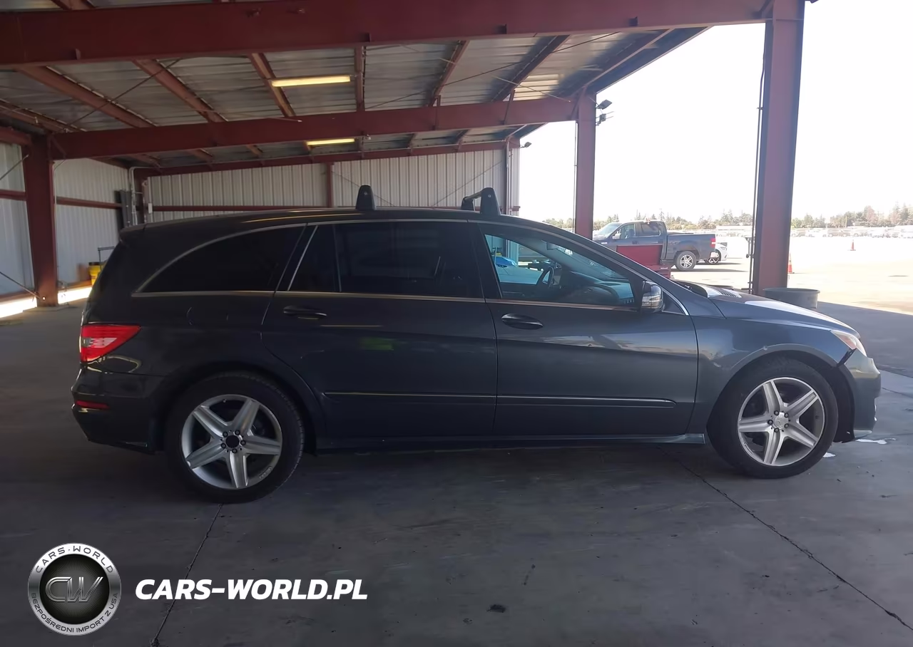 2011 Mercedes-Benz R 350 4Matic VIN:4JGCB6FE0BA115526 - 13