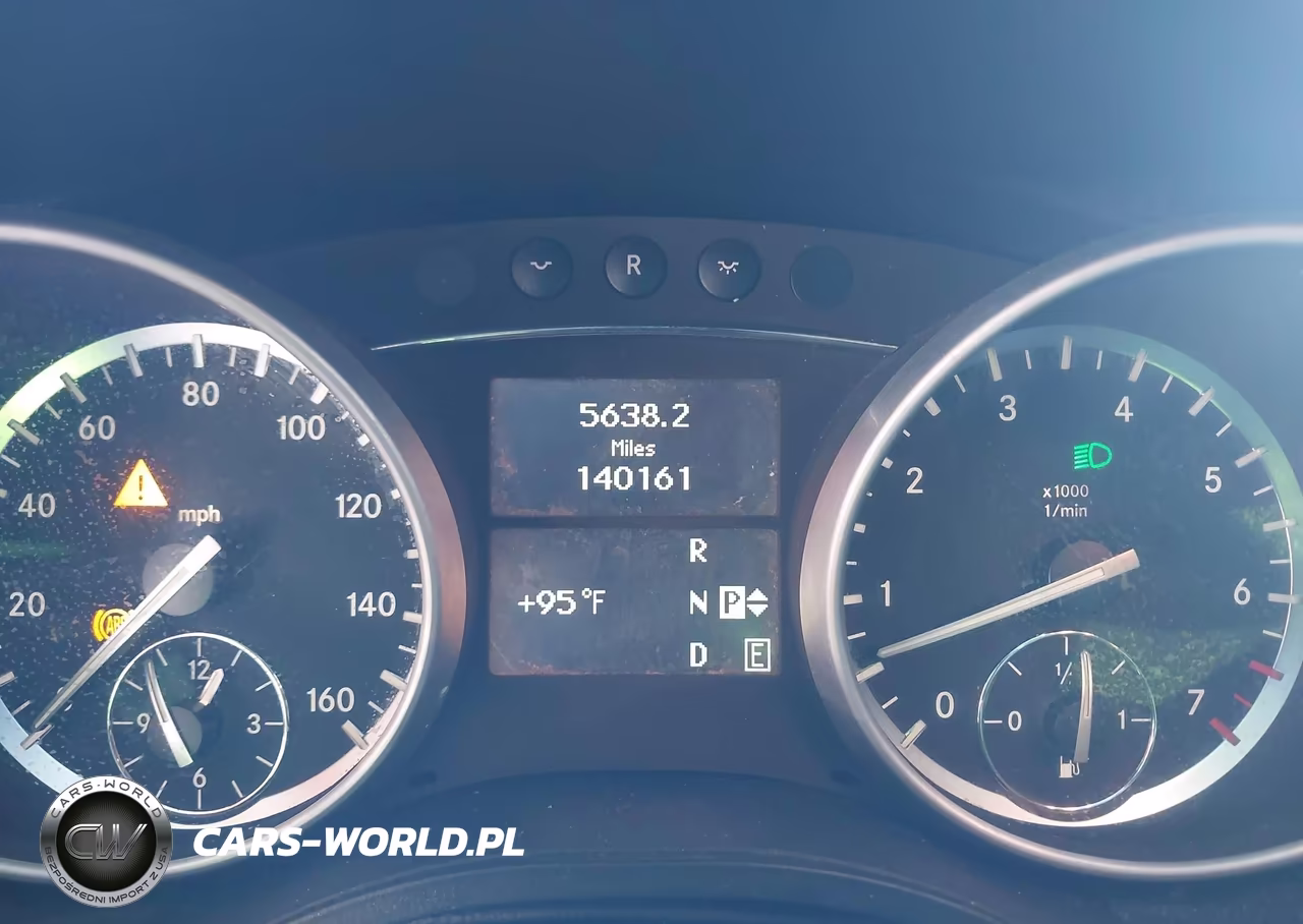 2011 Mercedes-Benz R 350 4Matic VIN:4JGCB6FE0BA115526 - 7