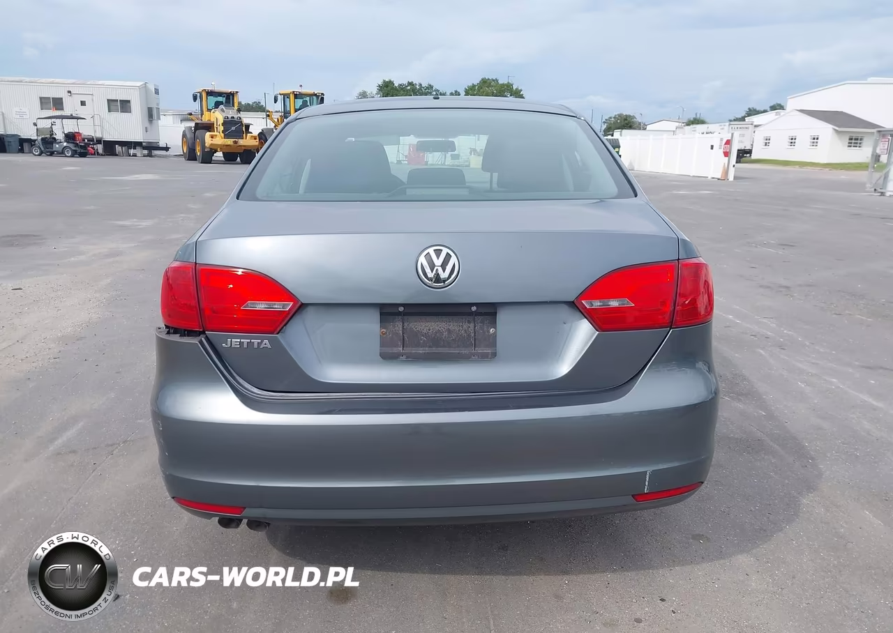 2014 Volkswagen Jetta 2.0L S VIN:3VW2K7AJ7EM217744 - 16