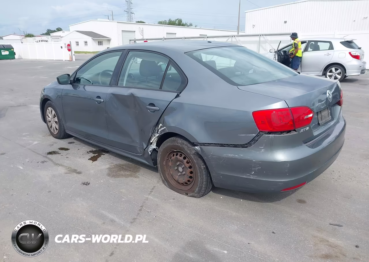2014 Volkswagen Jetta 2.0L S VIN:3VW2K7AJ7EM217744 - 3