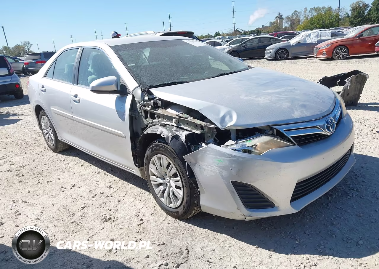 2012 Toyota Camry Hybrid Le