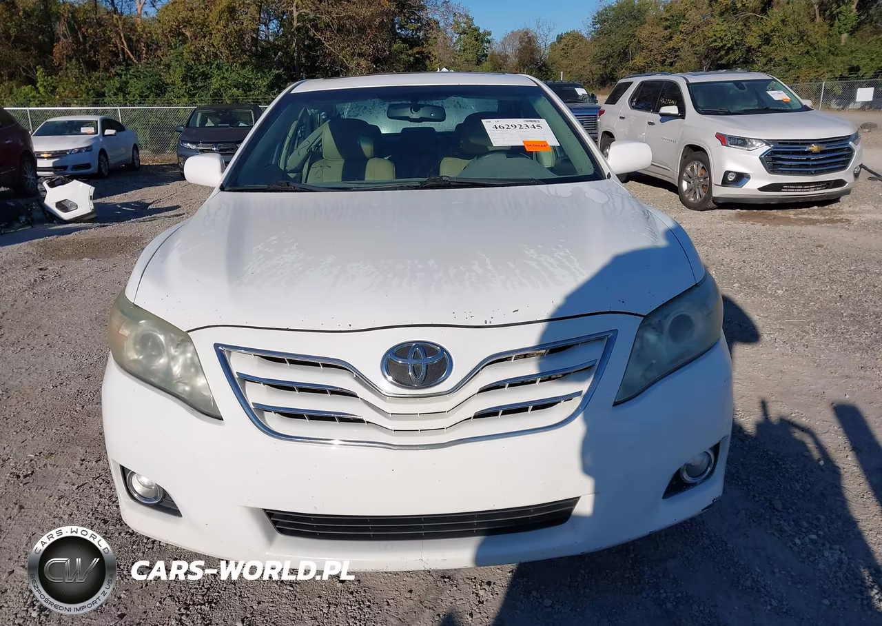 2010 Toyota Camry Xle VIN:4T4BF3EK7AR044690 - 12