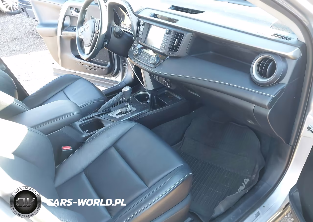 2017 Toyota Rav4 Platinum VIN:2T3DFREV0HW565901 - 5