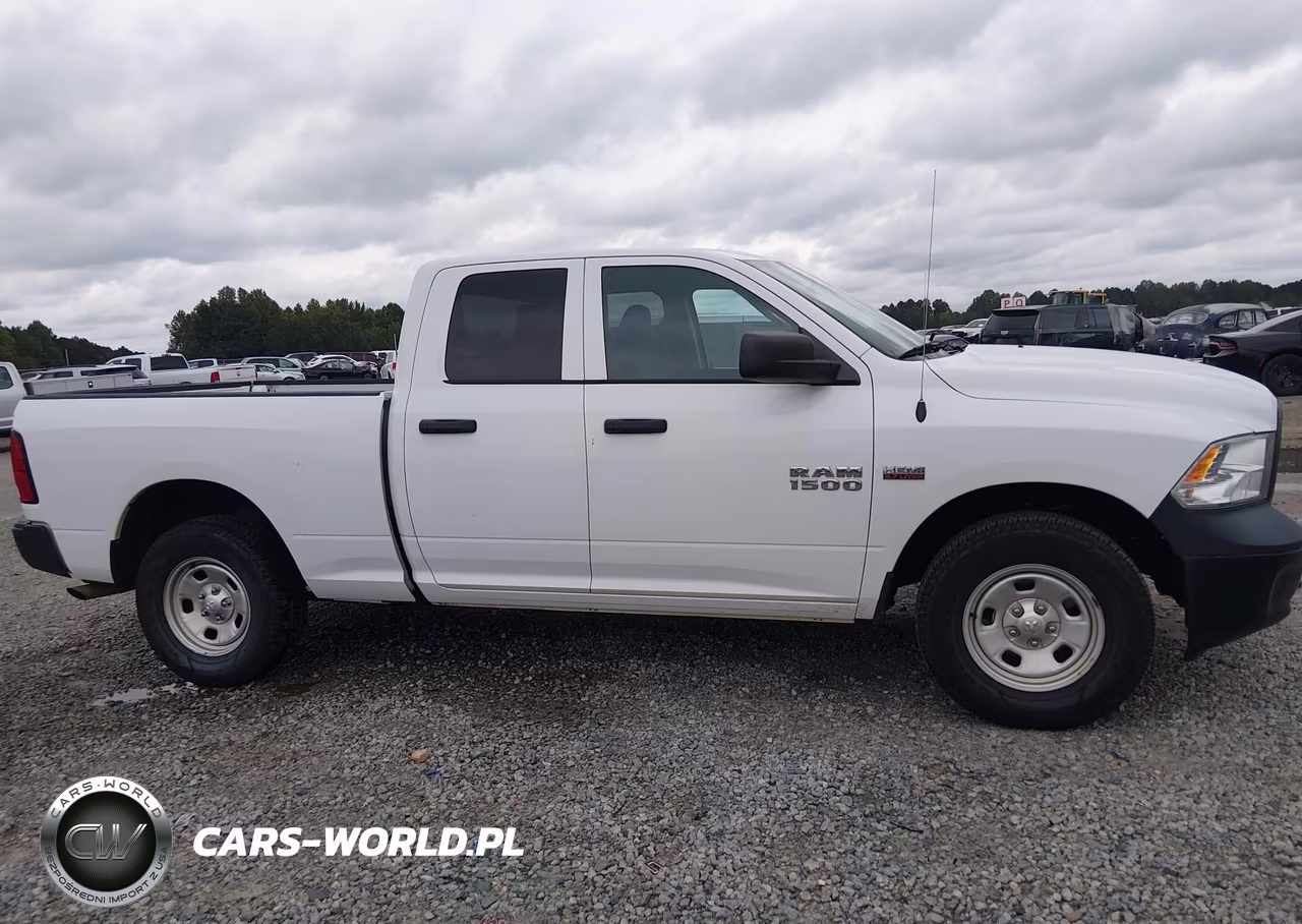 2015 Ram 1500 Tradesman VIN:1C6RR7FT5FS763739 - 13
