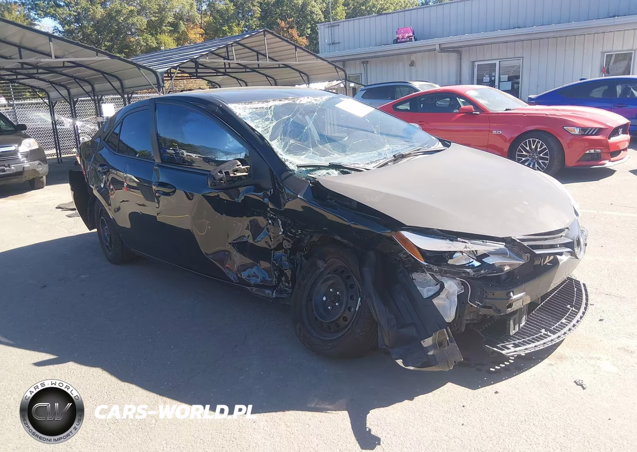 2015 Toyota Corolla Le – zdjęcie 1 z 15
