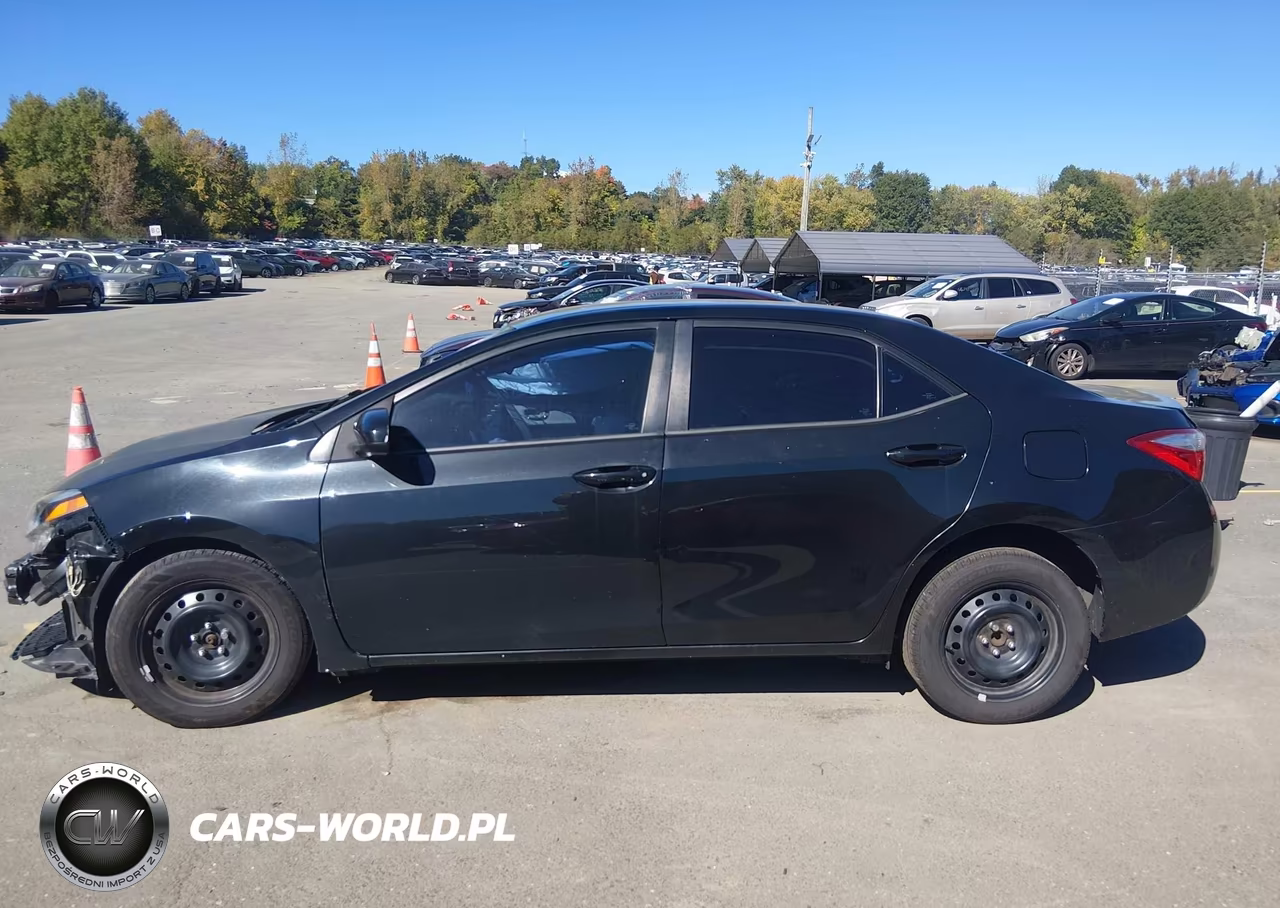 2015 Toyota Corolla Le VIN:2T1BURHE3FC470829 - 13