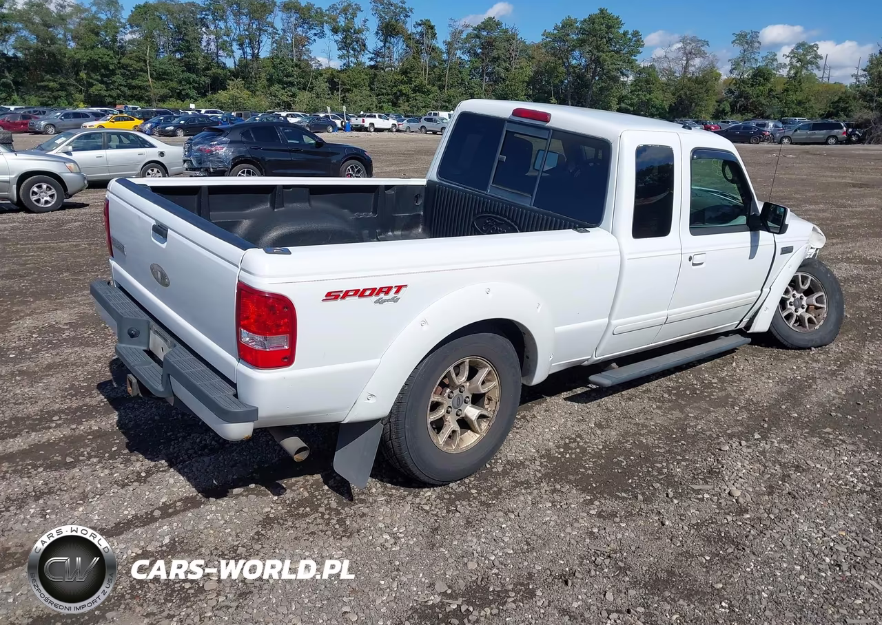 2010 Ford Ranger Sport VIN:1FTLR4FE5APA35817 - 4