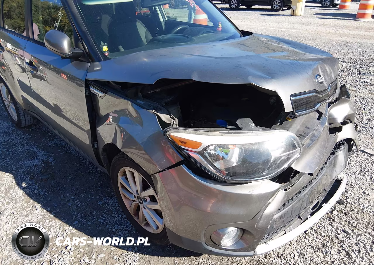 2017 Kia Soul + VIN:KNDJP3A53H7462261 - 18