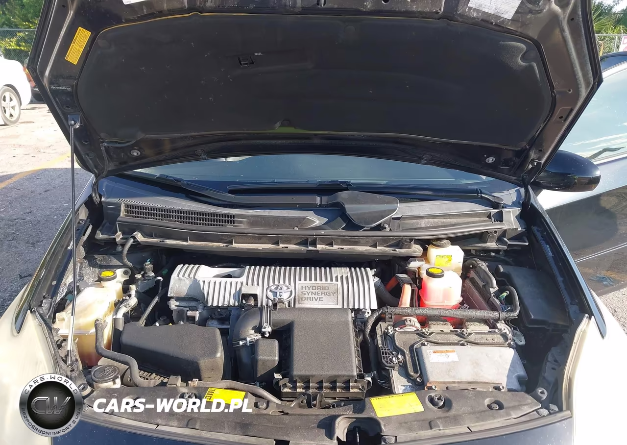 2012 Toyota Prius Three VIN:JTDKN3DU4C5435541 - 10