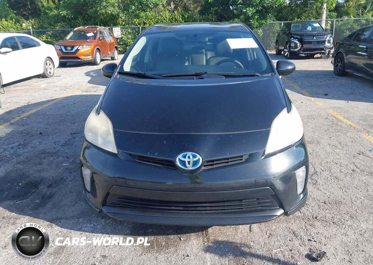 2012 Toyota Prius Three VIN:JTDKN3DU4C5435541 - 6