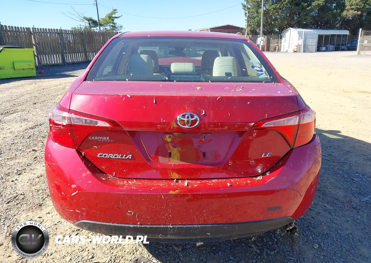 2018 Toyota Corolla Le VIN:2T1BURHE2JC025345 - 17