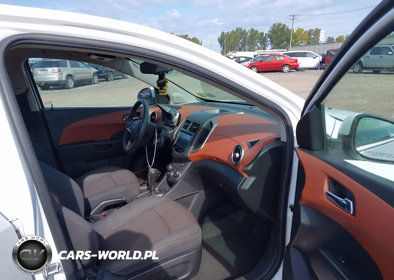 2016 Chevrolet Sonic Lt Auto VIN:1G1JC5SB8G4165233 - 5