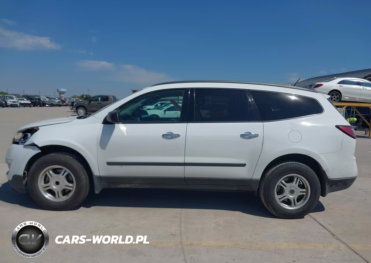 2017 Chevrolet Traverse Ls VIN:1GNKRFED0HJ263115 - 14
