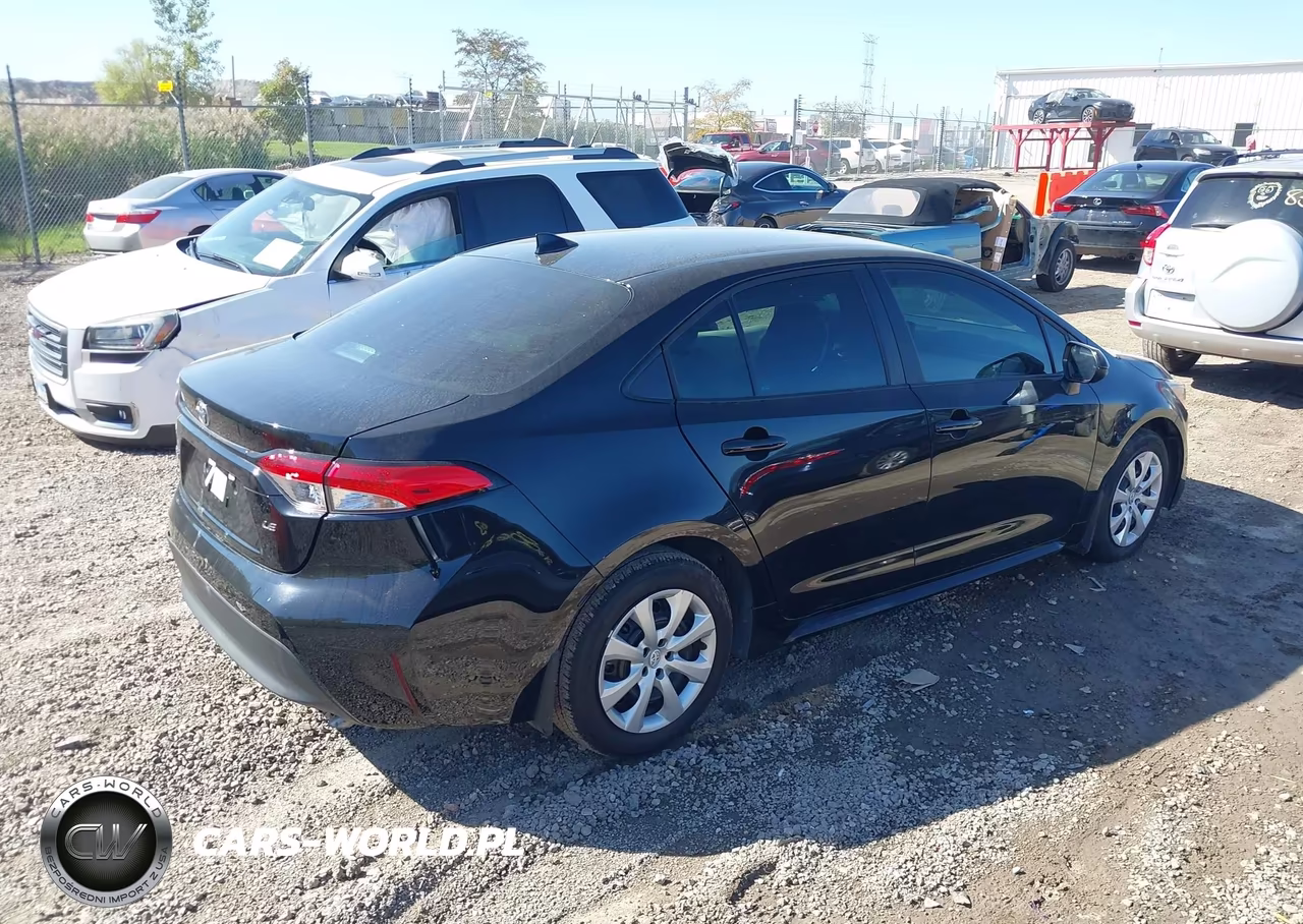 2026 Toyota Corolla Le VIN:5YFB4MDE4TP403452 - 4