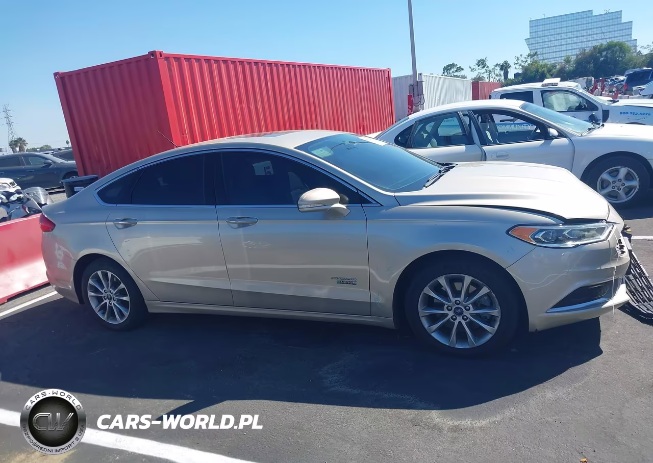 2018 Ford Fusion Energi Se Luxury VIN:3FA6P0PU6JR110895 - 14