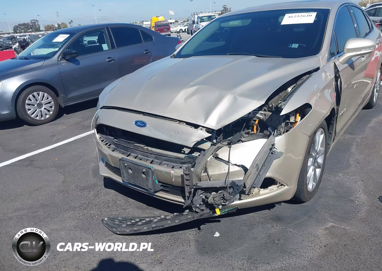 2018 Ford Fusion Energi Se Luxury VIN:3FA6P0PU6JR110895 - 6