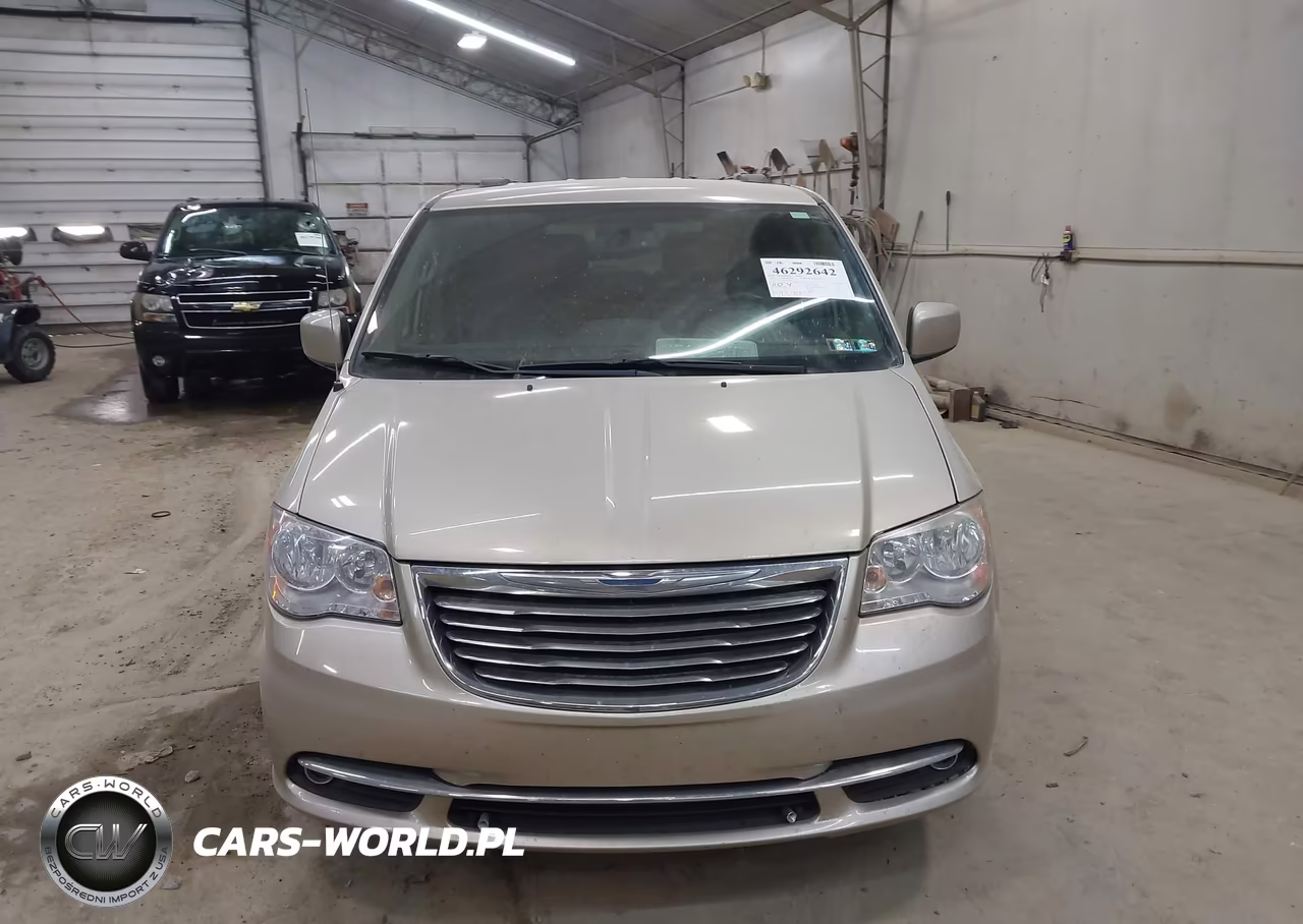 2014 Chrysler Town & Country Touring VIN:2C4RC1BG8ER236827 - 12