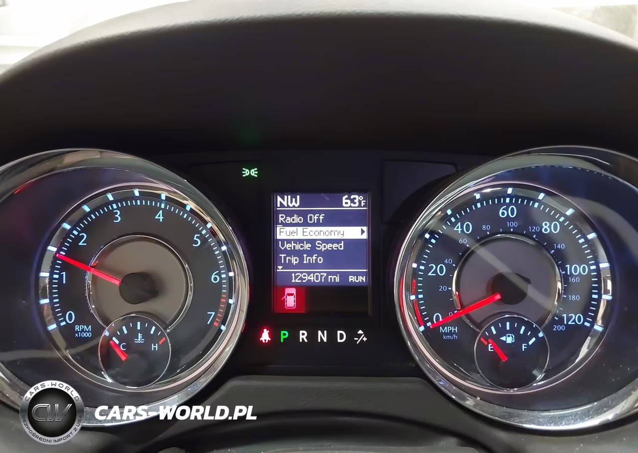 2014 Chrysler Town & Country Touring VIN:2C4RC1BG8ER236827 - 7