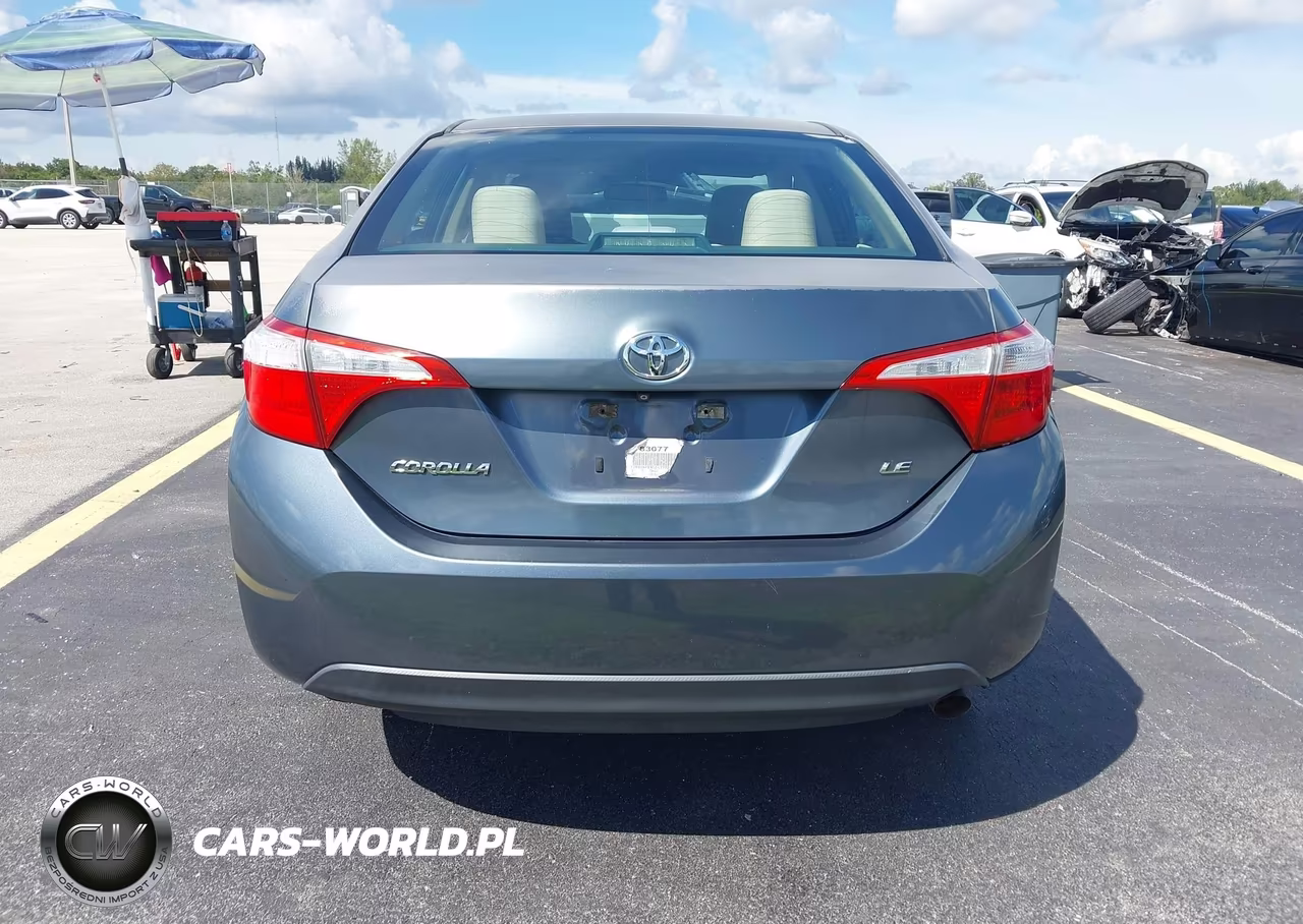 2016 Toyota Corolla Le Plus VIN:5YFBURHE4GP477726 - 17