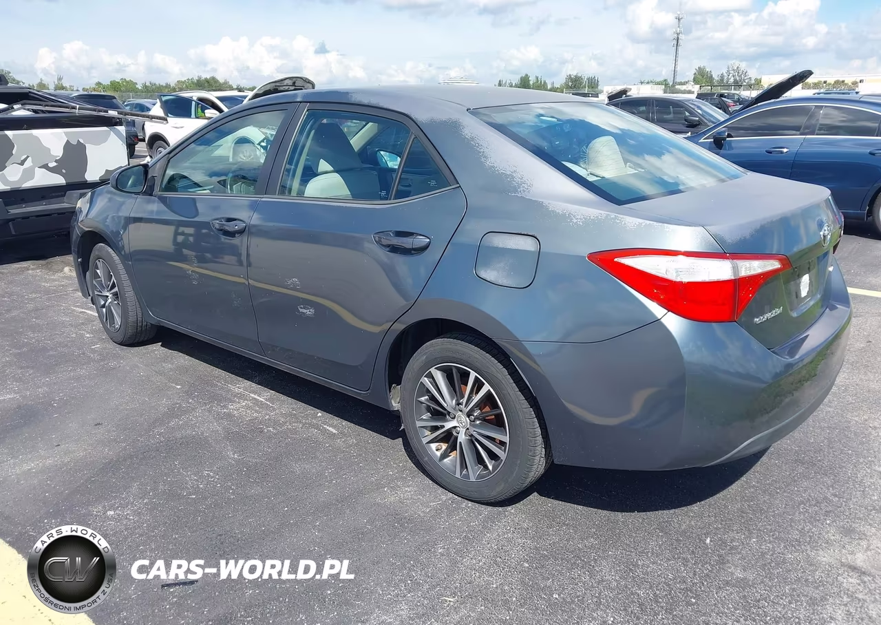 2016 Toyota Corolla Le Plus VIN:5YFBURHE4GP477726 - 3