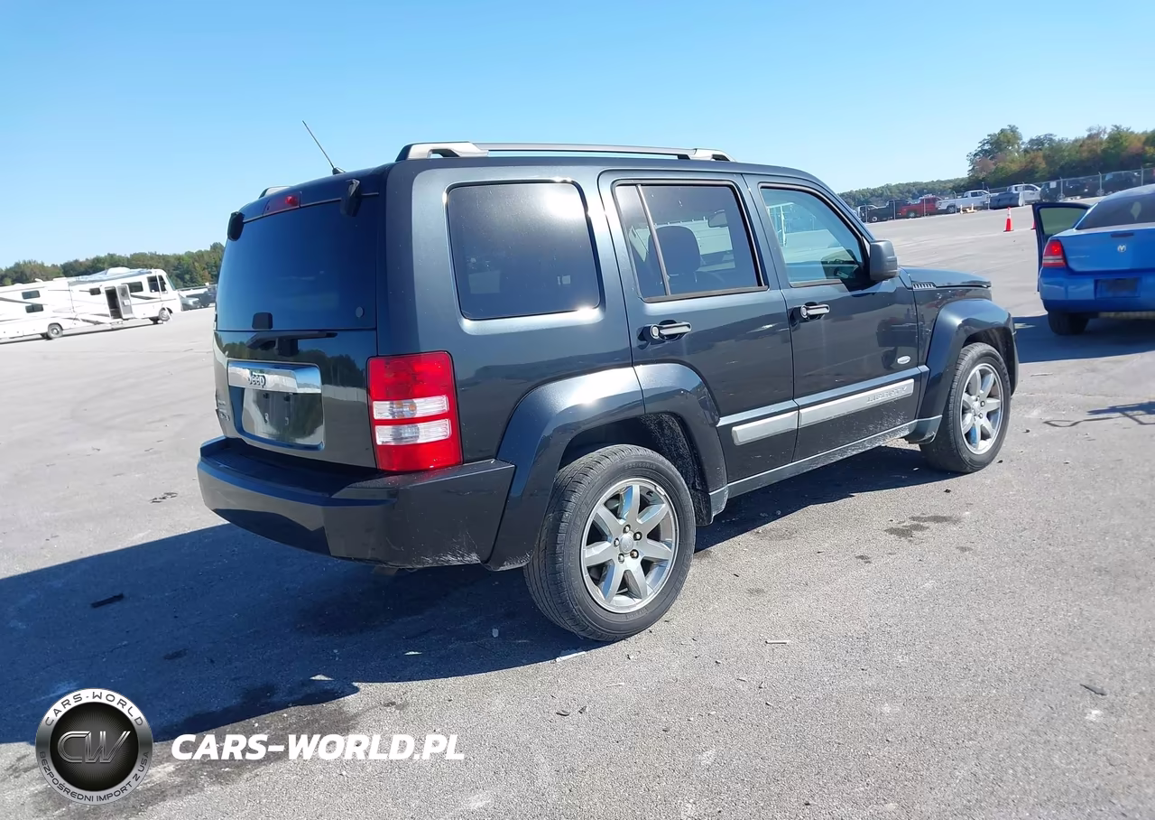 2012 Jeep Liberty Sport VIN:1C4PJMAK1CW182375 - 4