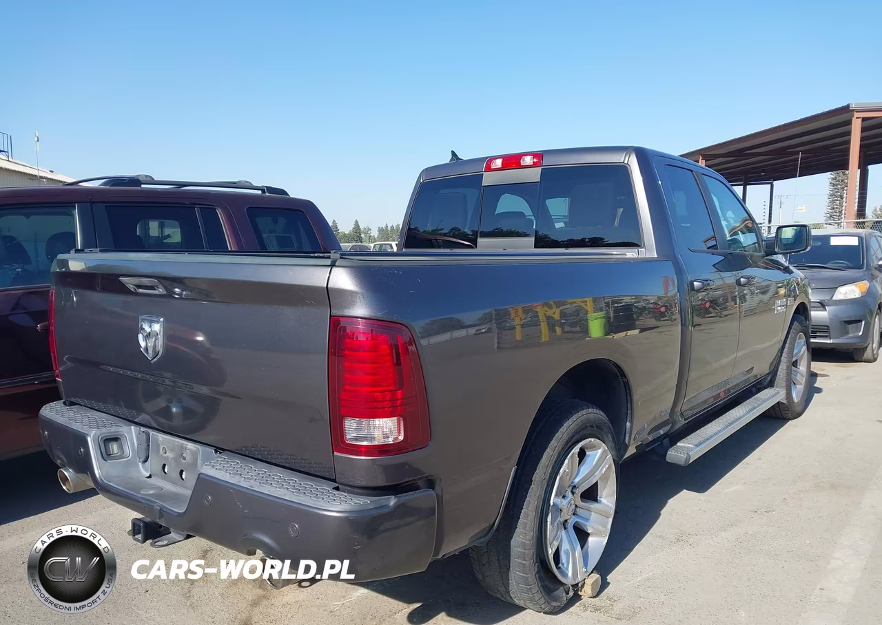 2015 Ram 1500 Sport VIN:1C6RR6HTXFS583499 - 4