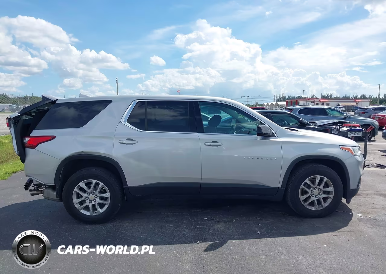 2020 Chevrolet Traverse Fwd Ls VIN:1GNERFKWXLJ223698 - 12
