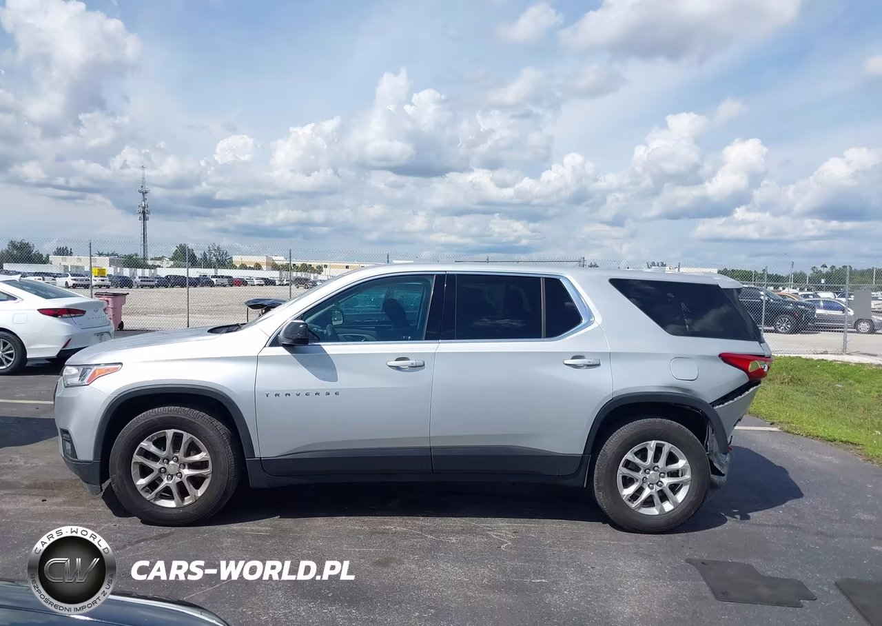 2020 Chevrolet Traverse Fwd Ls VIN:1GNERFKWXLJ223698 - 13