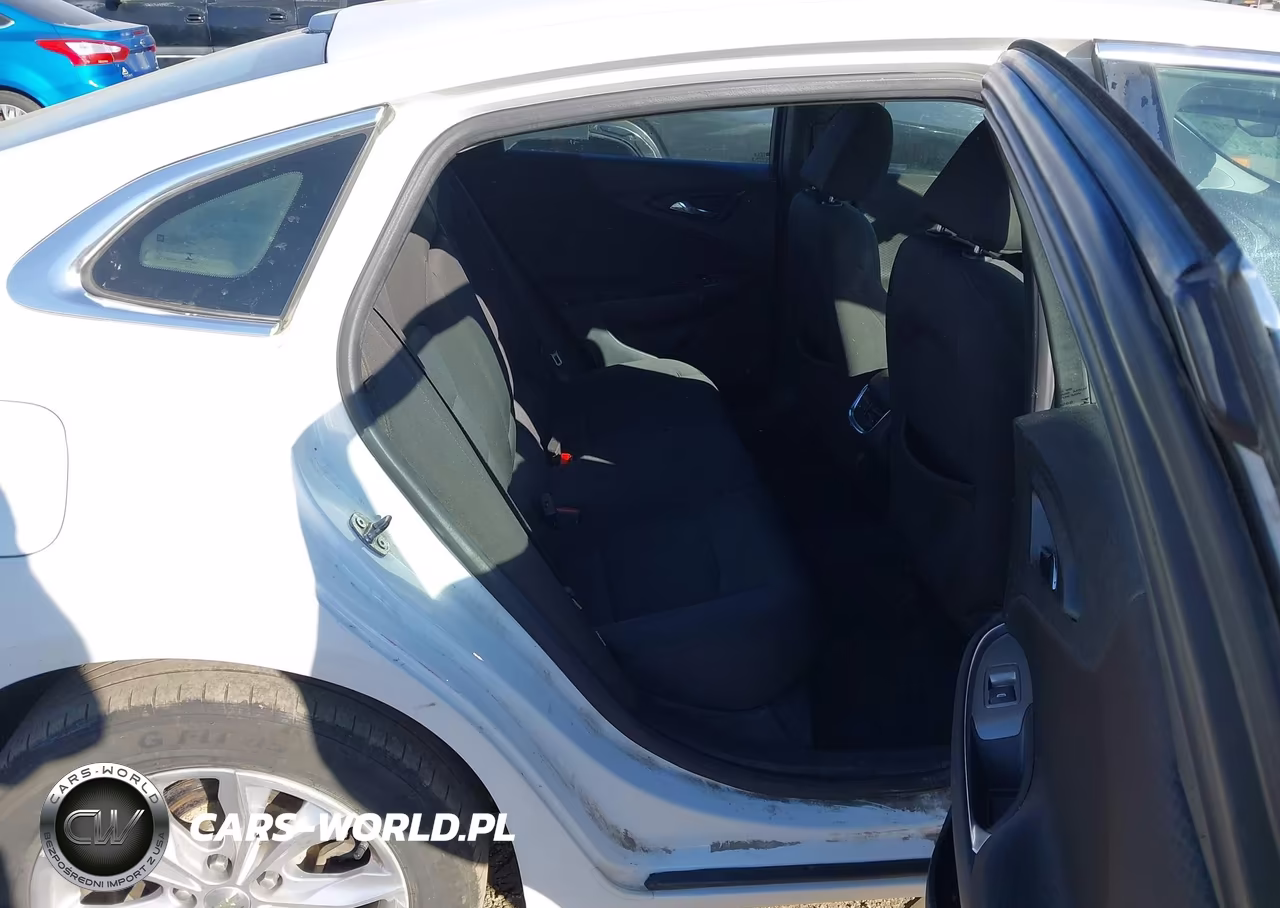 2019 Chevrolet Malibu Lt VIN:1G1ZD5ST4KF172881 - 8