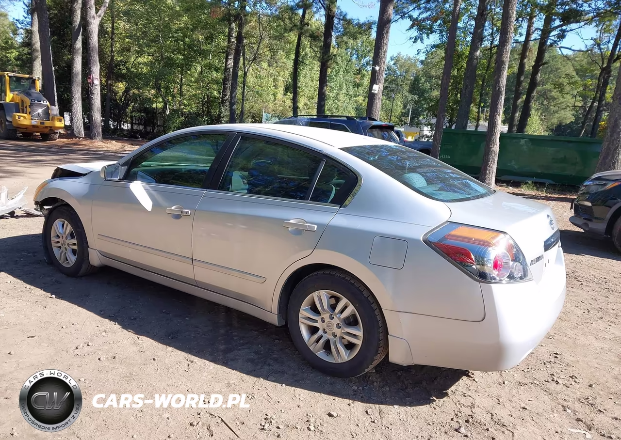 2010 Nissan Altima 2.5 S VIN:1N4AL2AP8AN460794 - 3