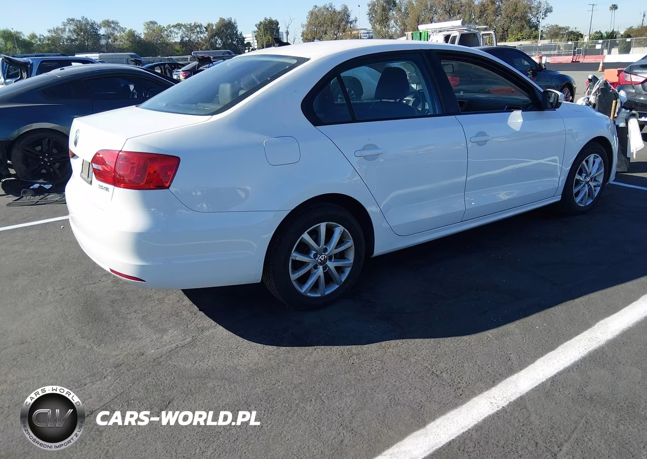 2012 Volkswagen Jetta 2.5L Se VIN:3VWDP7AJ5CM427640 - 4
