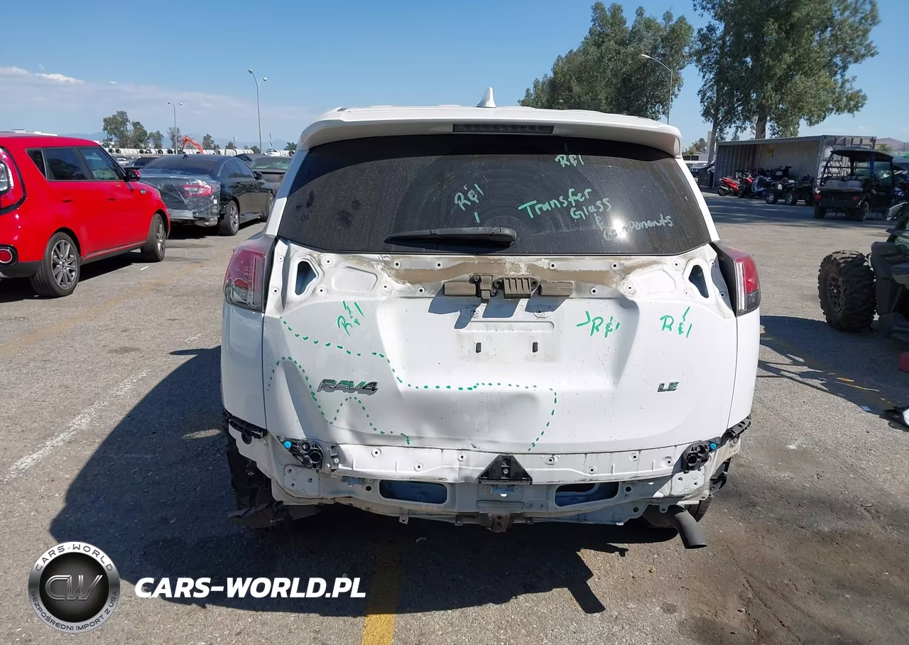 2018 Toyota Rav4 Le VIN:2T3ZFREV9JW445607 - 17