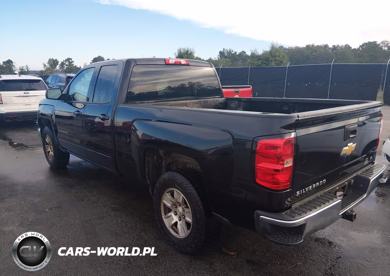 2015 Chevrolet Silverado 1500 1Lt VIN:1GCRCREH1FZ213934 - 3